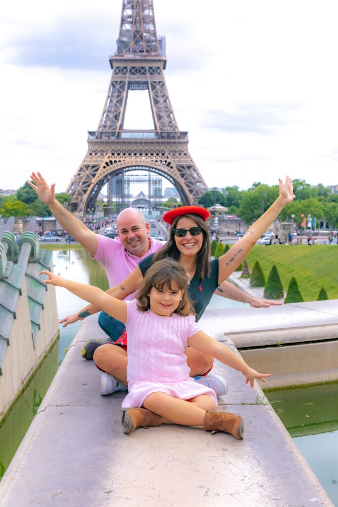Family, photoshoot in Paris